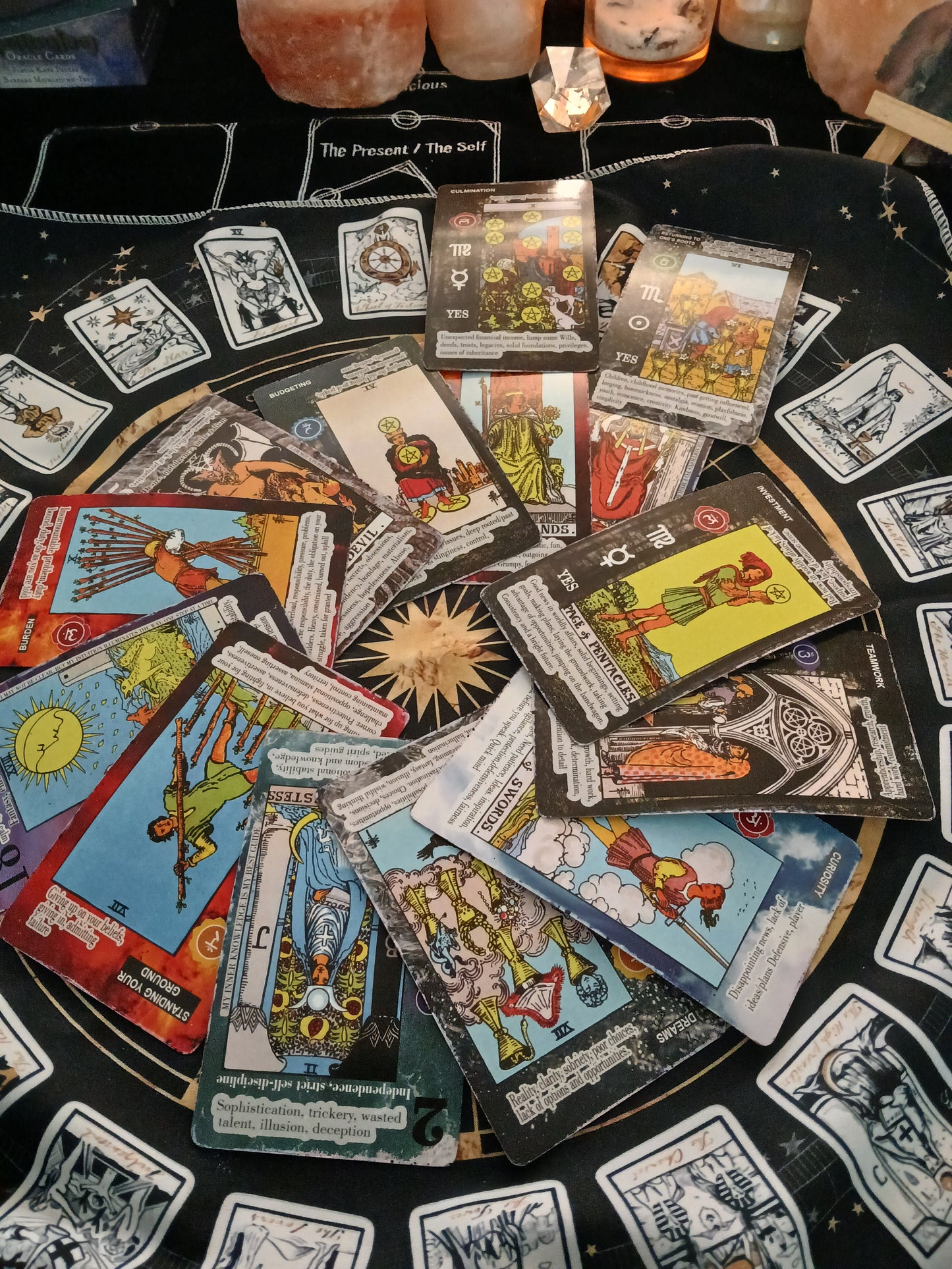 SYNASTRY LOVE READING Astrology and Tarot combined. Is your person the one!